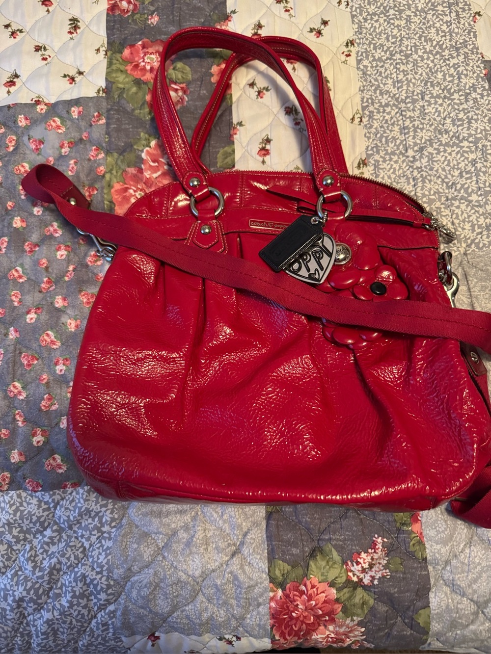 Coach 16491 Vtg Y2K Poppy Red Patent Leather Floral Domed Satchel